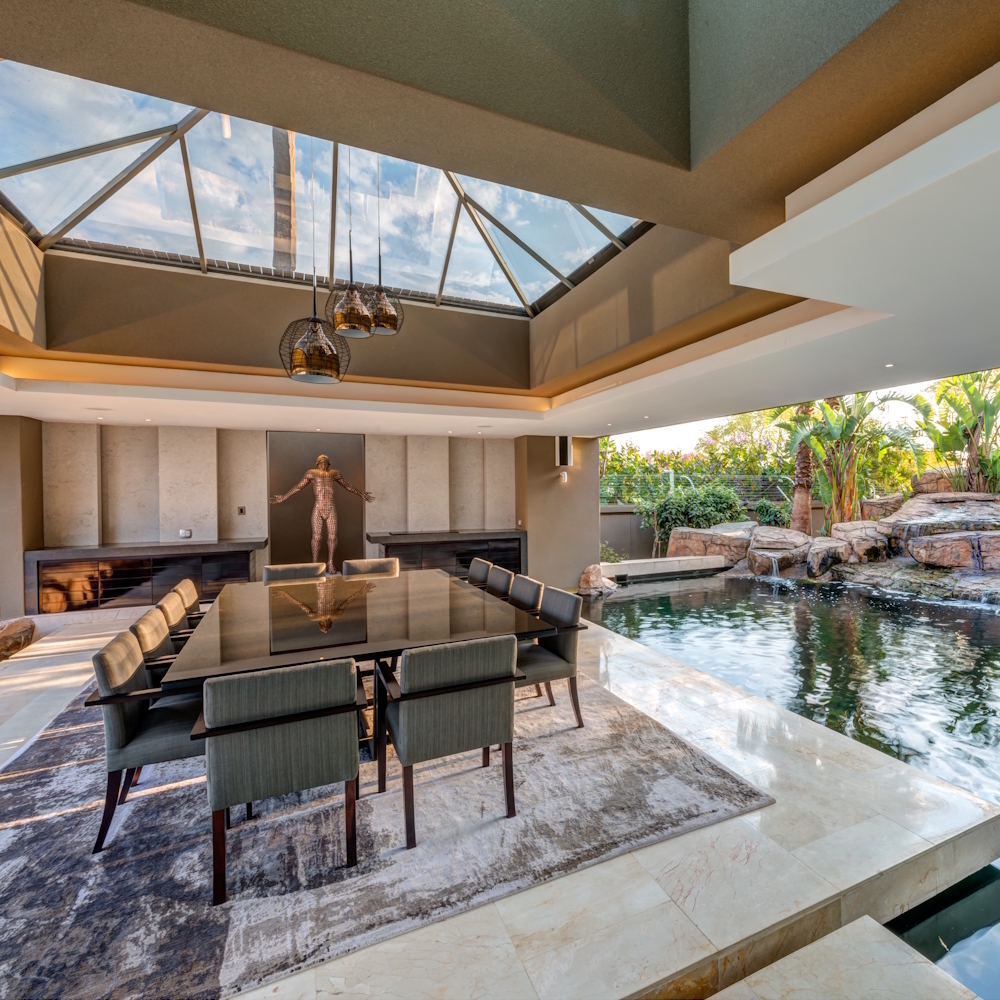 Wanda-Michelle Interior Design Outdoor Dining Area View